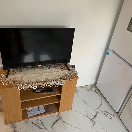 Apartment C, A One Bedroom Flat In South London Carshalton Luaran gambar