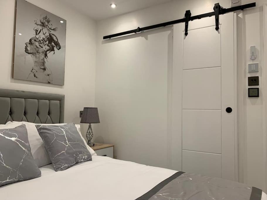 Apartment C, A One Bedroom Flat In South London Carshalton Luaran gambar
