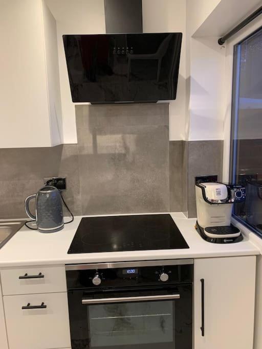Apartment C, A One Bedroom Flat In South London Carshalton Luaran gambar